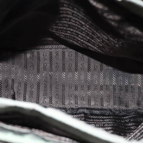 PRADA Tote Bag Nylon Gray Auth 79634 - Picture 9 of 16